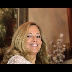 Meet your Posher, Teresa